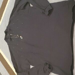 Woman's serena's Indian wells black long sleeve shirt